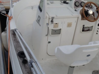 Motorboat rental with or without captain Quicksilver Le Barcarès