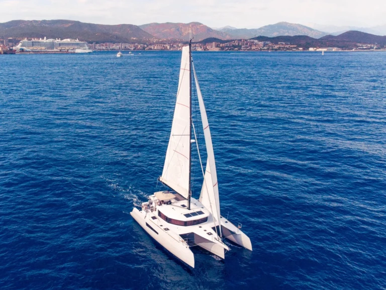 Louer Catamaran avec ou sans skipper Neel à Propriano