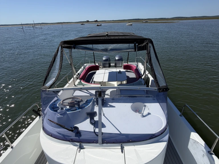 Louer Bateau à moteur avec ou sans skipper Beacher à Arcachon