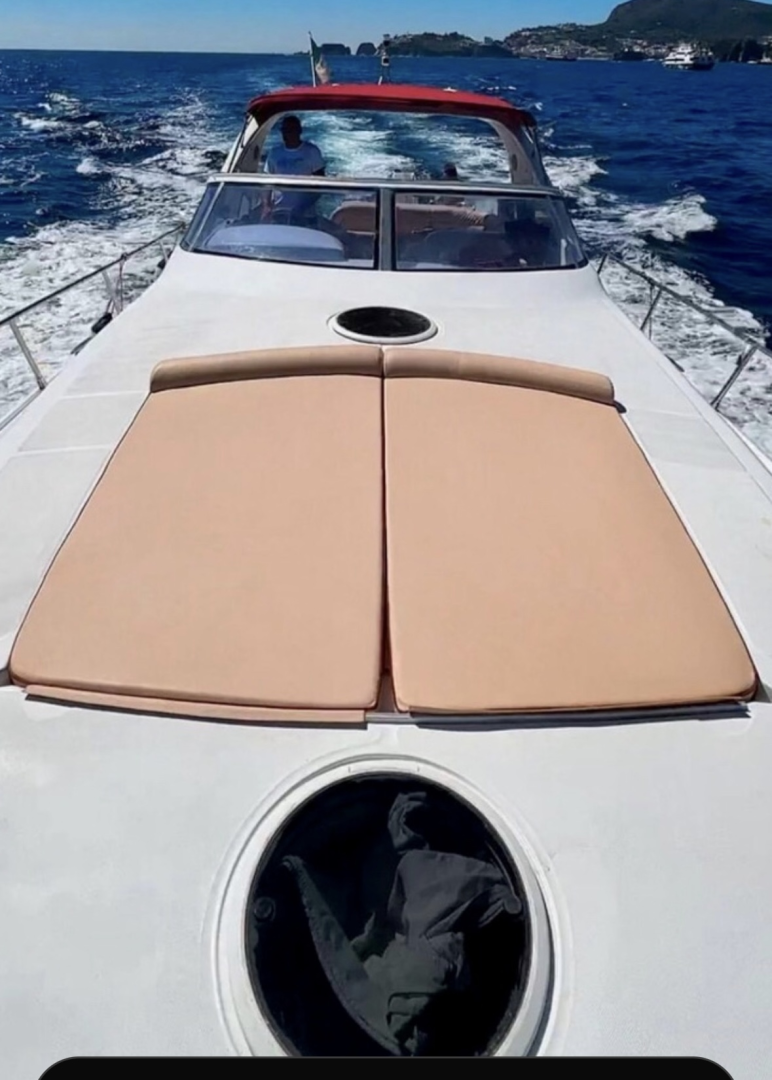 Location à Italie - Giorgi-Marine Must 45 sur SamBoat