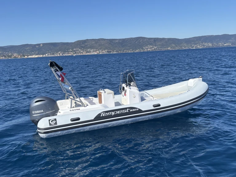 Capelli Tempest 630 a louer à Le Lavandou