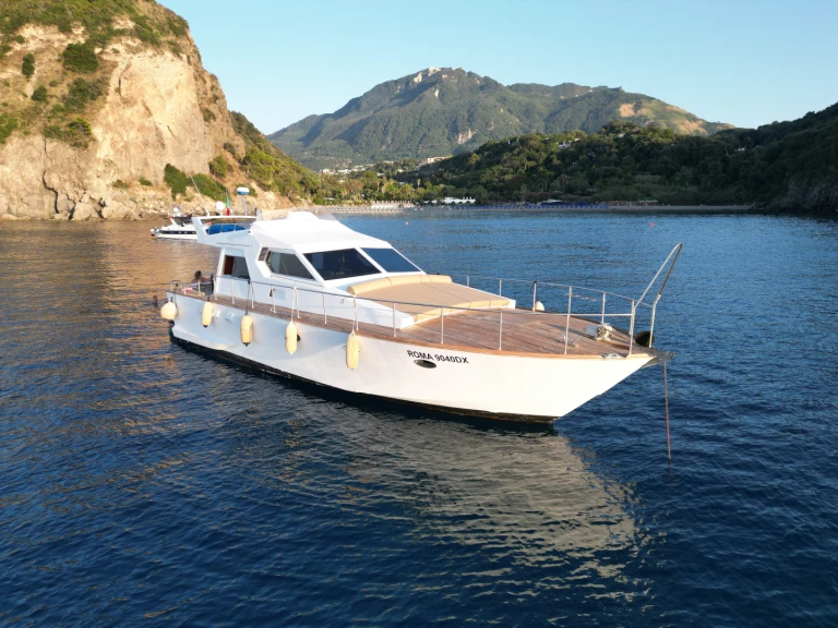 Location Bateau à moteur Itama avec permis