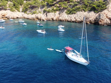 Hire Sailboat with or without skipper Kit Marine Port-Camargue