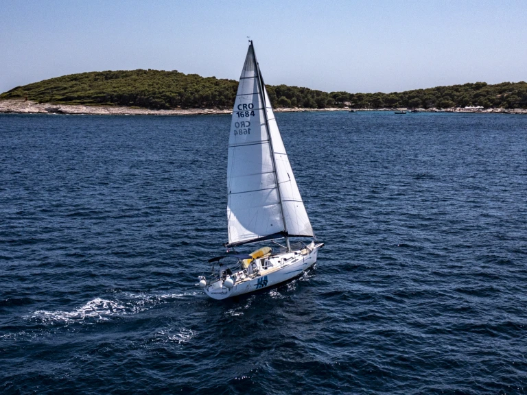 Val Val 35 a louer à Hvar
