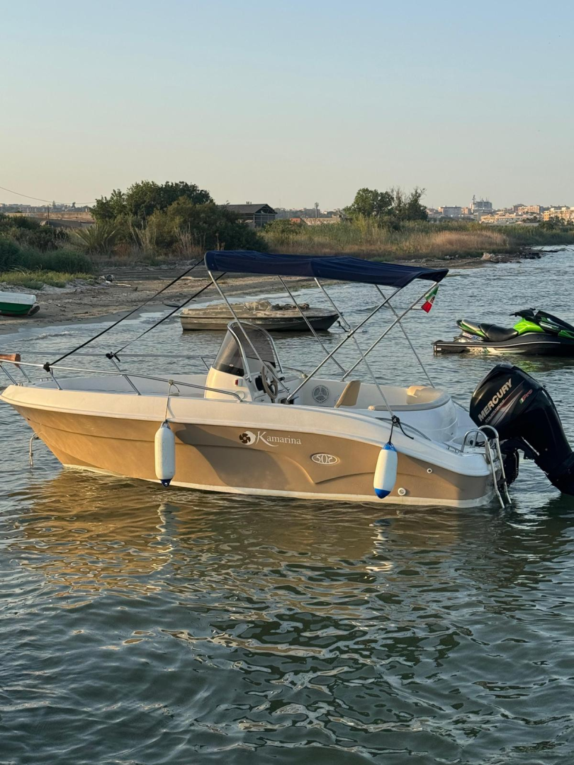 Location Bateau à moteur à Siracusa - Kamarina 505 Open
