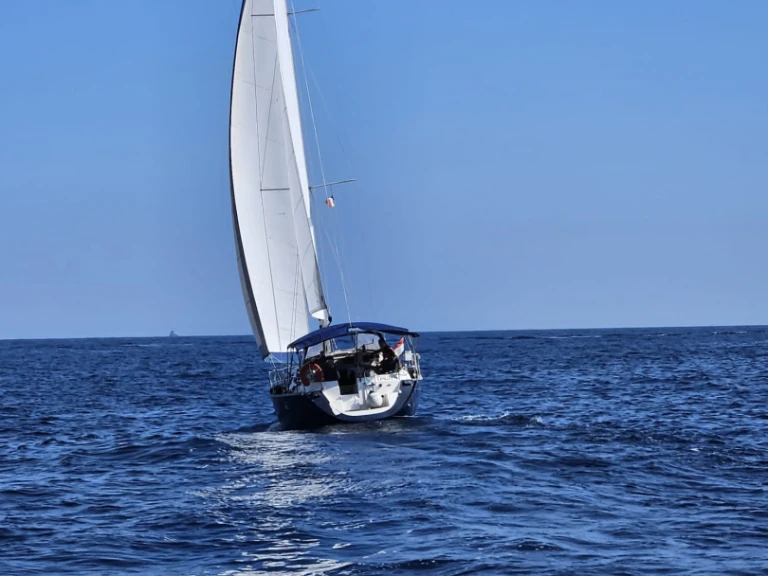 Louez un Jeanneau Sun Odyssey 40 DS à Monaco