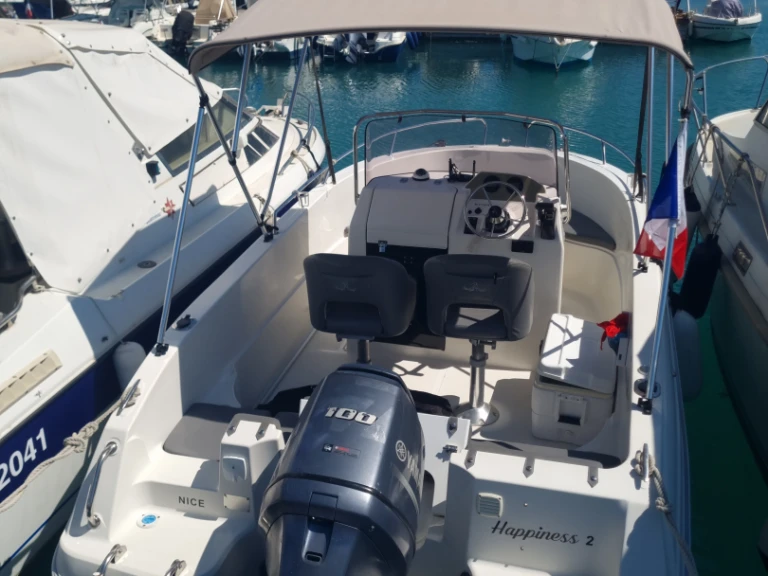 Louer Bateau à moteur avec ou sans skipper Pacific Craft à Saint-Laurent-du-Var