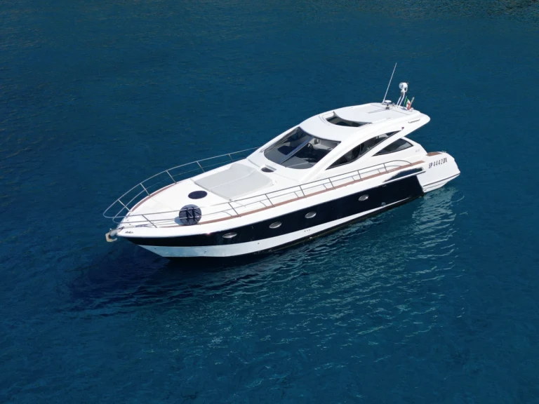 Location Bateau à moteur Giorgi avec permis