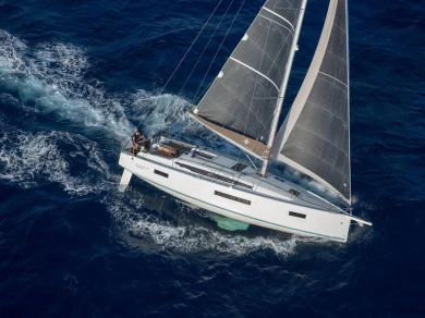 Sailboat rental in Split - Jeanneau Sun Odyssey 410