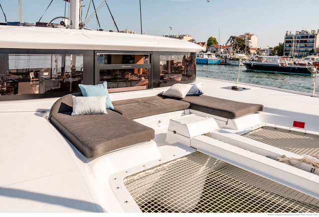 Louer Catamaran avec ou sans skipper Lagoon à Ajaccio