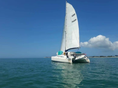 Yacht hire Les Prises cheap Maldives 32