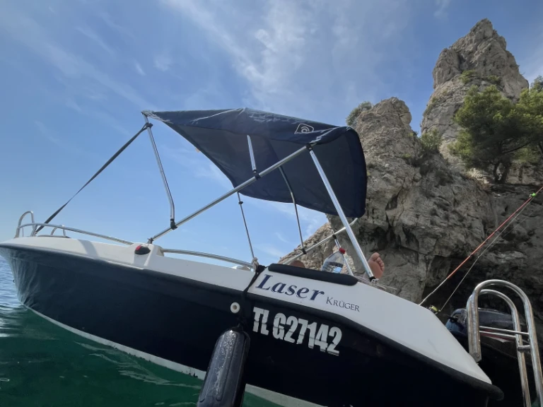 Location Bateau à moteur à Marseille - Kruger Stella Kruger