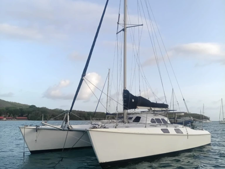 Location bateau Fountaine Pajot Louisiane 37 à Sainte-Anne sur Samboat