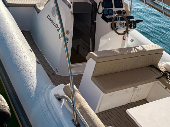 Location Semi-rigide Tarpon avec permis