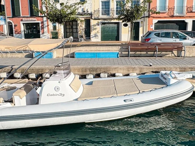 Semi-rigide à louer à Port Mahon au meilleur prix