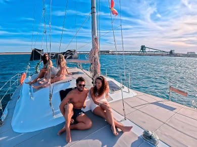 Catamarán para alquilar Santa Pola al mejor precio