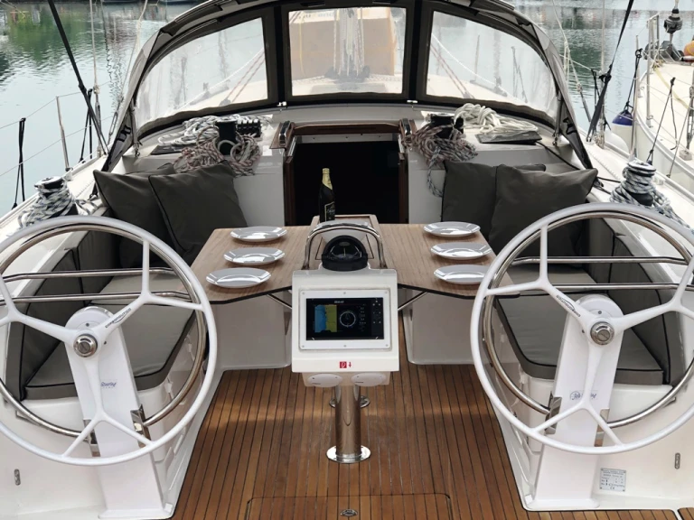 Louez un Bavaria Cruiser 46 à Lefkáda