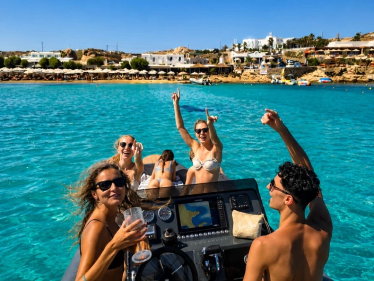Location à Mykonos (Ville) - DIVERIB 780 sur SamBoat
