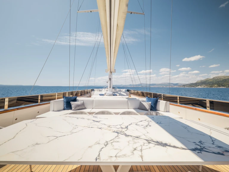 Location bateau  Luxury Sailing Yacht CA à Split sur Samboat