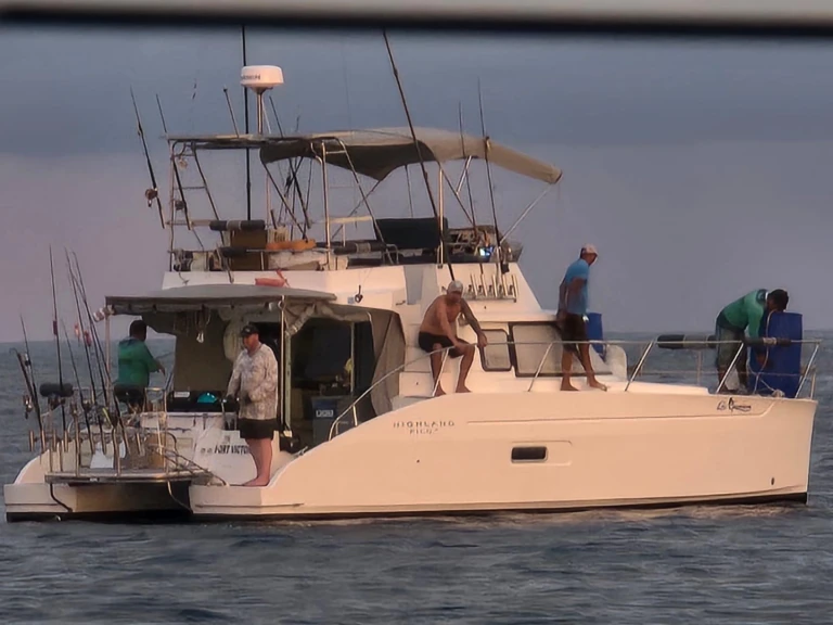 Location à Baie Sainte Anne - Fountaine Pajot Highland 35 Pilot sur SamBoat