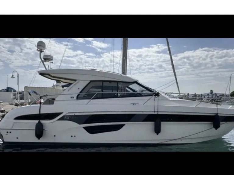 Location bateau Fréjus pas cher S45 ht