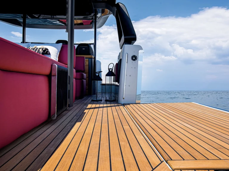 Location Yacht à Saint-Tropez - Pershing Pershing 90