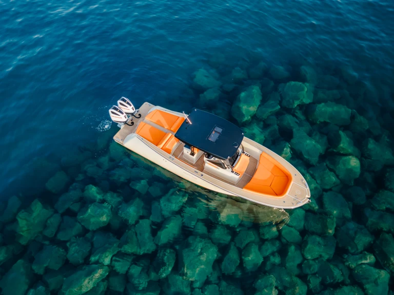 Location bateau LILIBAEUM YACHT LIPARI 31 à Taormina sur Samboat