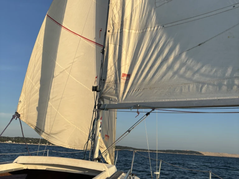 Location à France - Yachting-France Jouët 680 sur SamBoat