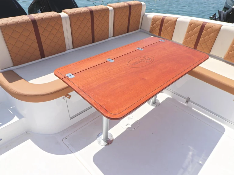 Location bateau Siracusa pas cher Saver 330 WA