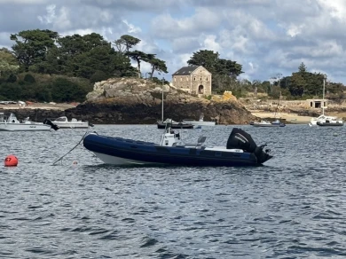 Schlauchboot mit oder ohne Skipper Tiger mieten in Paimpol