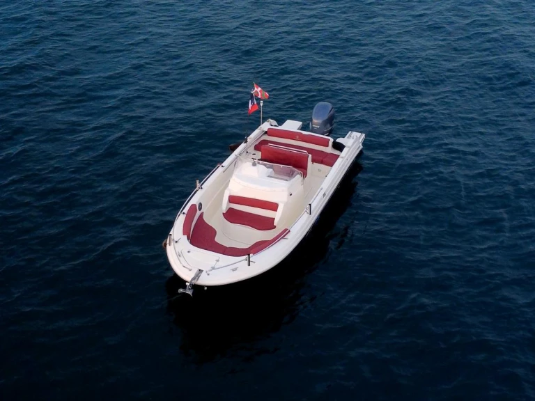Louez un Pacific Craft Pacific Craft 670 à Anglet