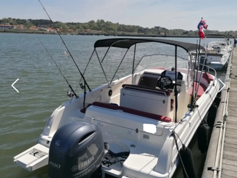 Louez un Pacific Craft Pacific Craft 670 à Anglet