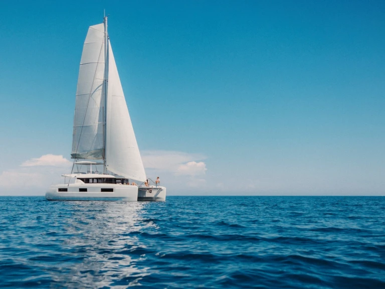 Catamaran à louer à Eden Island au meilleur prix