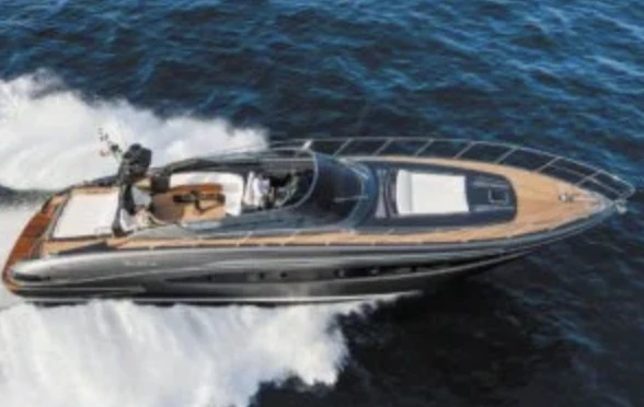 Louez un Régal Regal 27 Fasdeck à Saint-Tropez