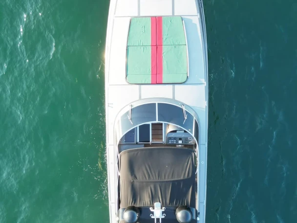 Louez un Rizzardi CR 63 Top Line à Porto Cervo