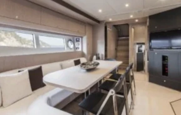 Location à Saint-Tropez - Riva Riva 68' sur SamBoat