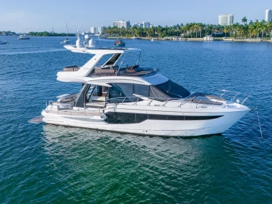 Régal Regal 27 Fasdeck in Miami Beach on SamBoat