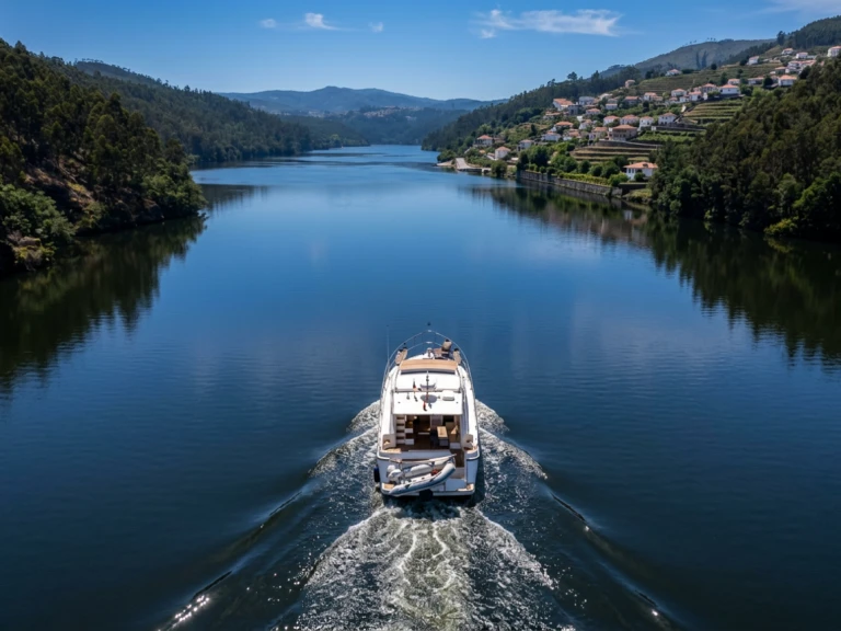Location bateau Porto pas cher Azimut 39