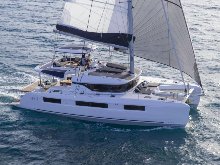 Catamaran à louer à Parham Town au meilleur prix