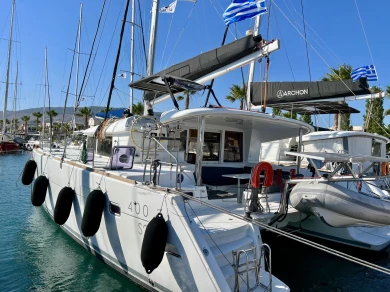 Wynajmij Katamaran z lub bez skippera Lagoon w Rhodes (Ville)