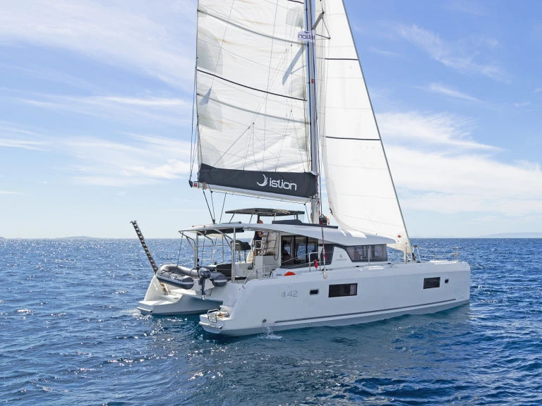 Catamaran à louer à Paros (Ile) au meilleur prix