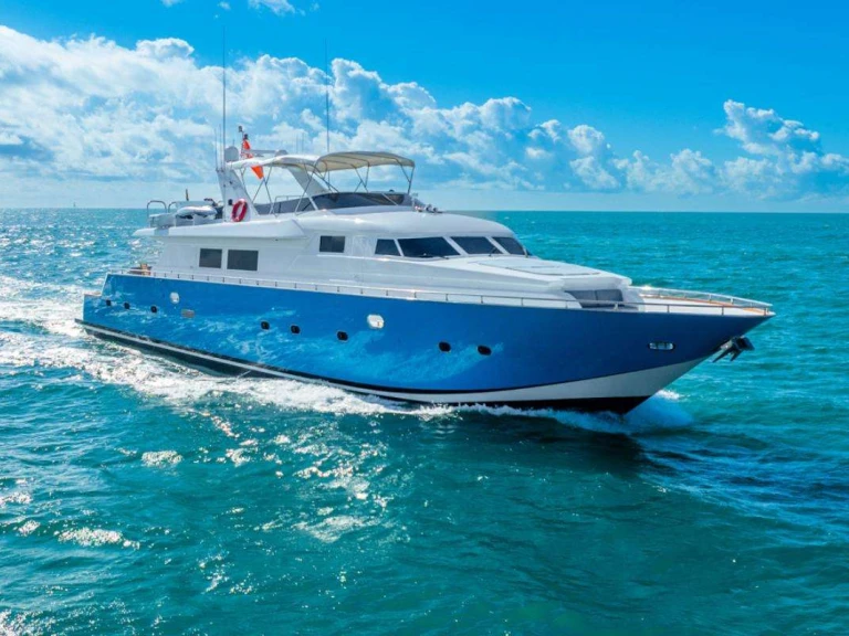 Louez un Maiora AZURE  à Bahamas