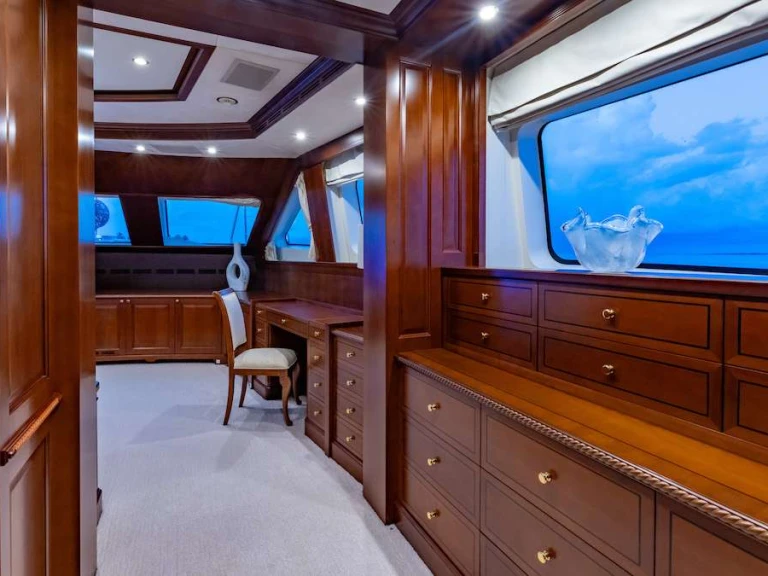 Location Yacht Benetti avec permis