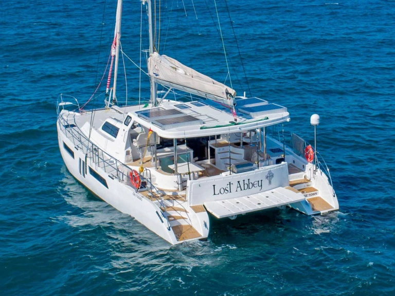 Yacht à louer à Saint Thomas Island au meilleur prix