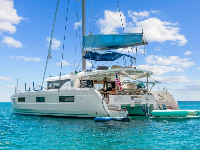 Location bateau Lagoon OCEANS 8 à Saint Thomas Island sur Samboat