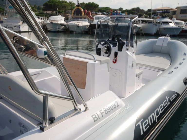 Location à Calvi - Capelli Tempest 630 sur SamBoat
