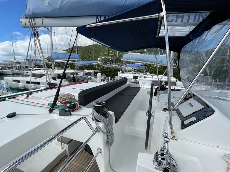 Louer Catamaran avec ou sans skipper Lagoon à Parham Town