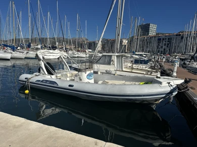 Yacht charter Port de Hyères (St Pierre) - Capelli Tempest 750 Top on SamBoat