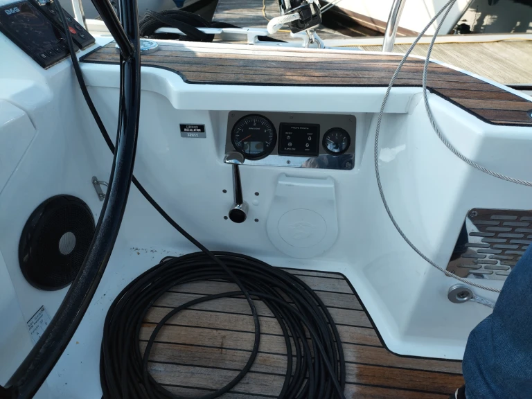 Bavaria Cruiser 37 a louer à Yerseke