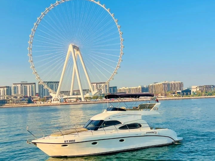 Location bateau Dubai Marina pas cher AS 48